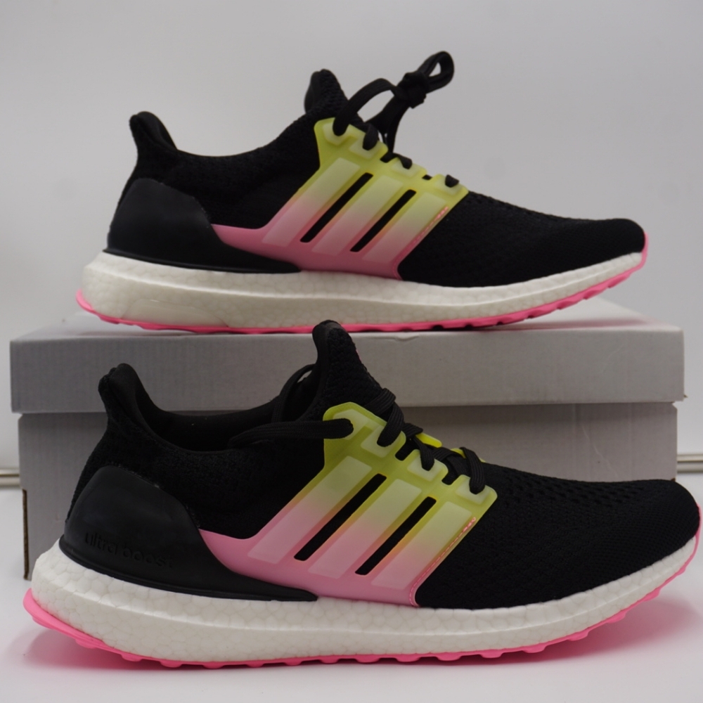 Adidas UltraBoost 5.0 DNA